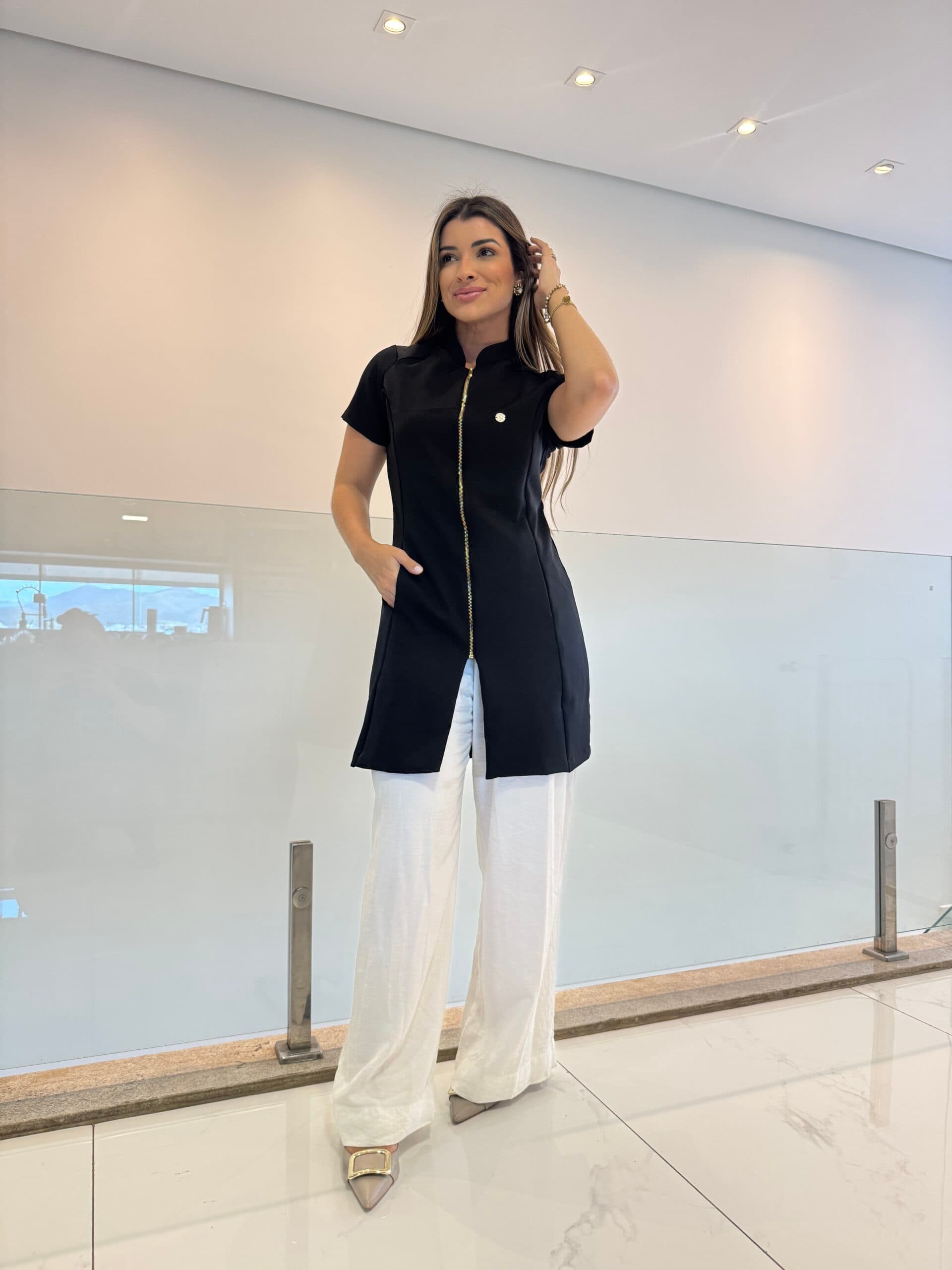 Jaleco Slim Tradicional Manga Curta Feminino - Jaleca - Preto, G