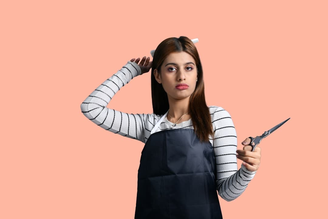 Jaleco Antiestático: O Fim do Cabelo Grudado no Seu Jaleco