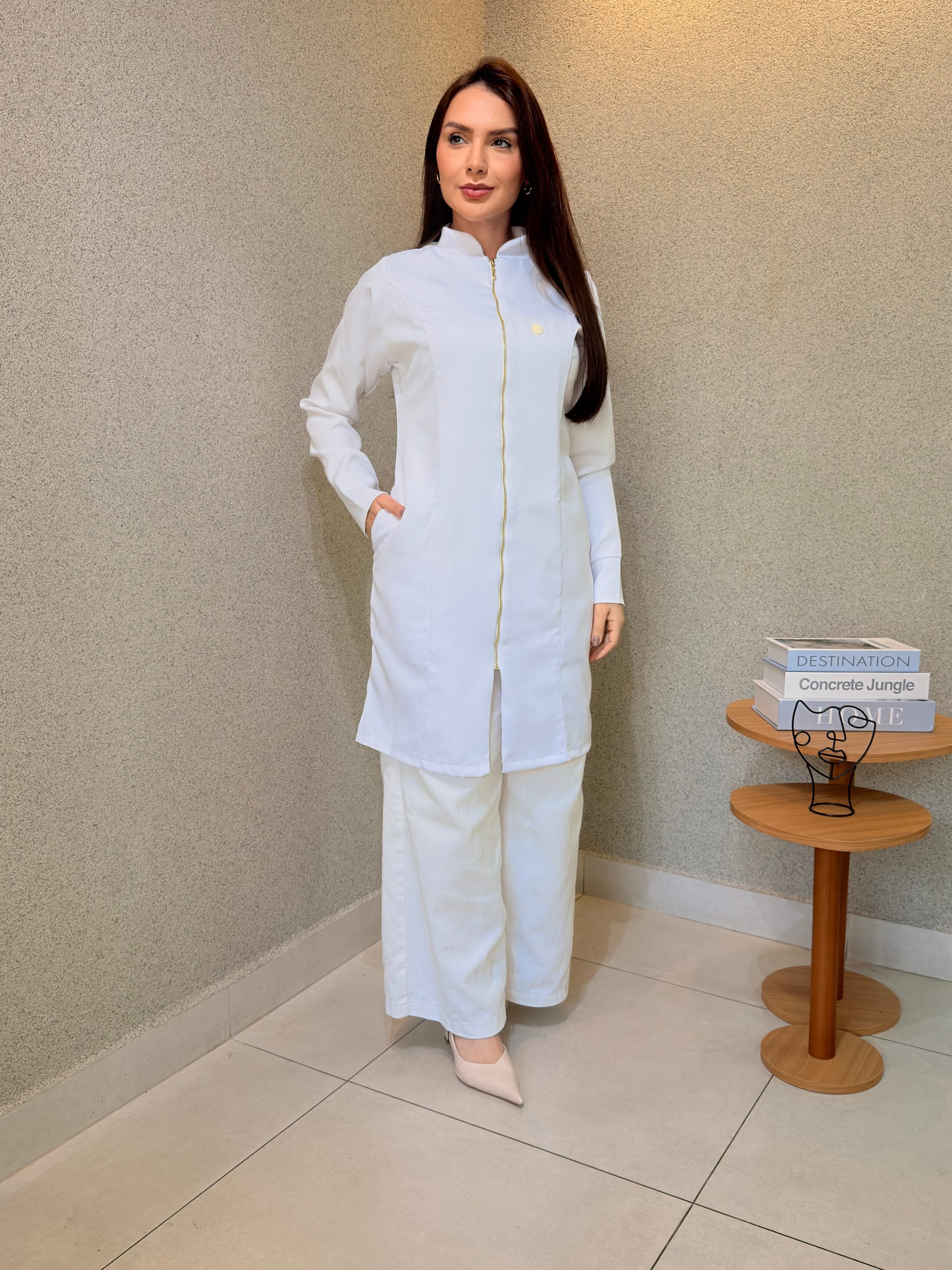Jaleco Slim Duquesa Feminino - Jaleca - Branco, GG