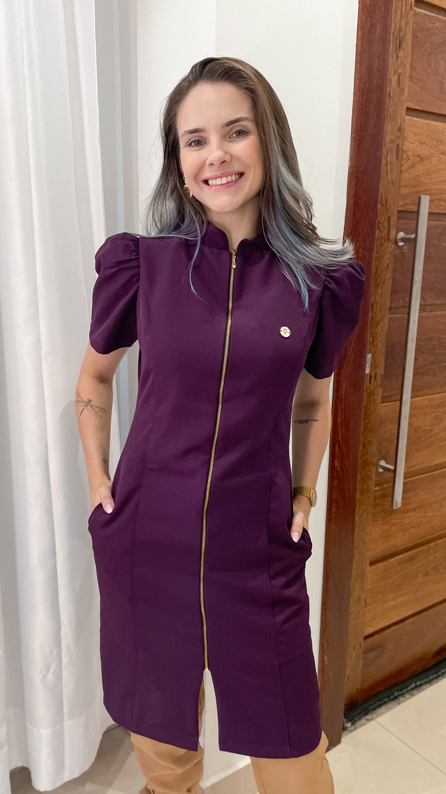 Jaleco Slim Princesa Manga Curta Feminino - Jaleca - Uva, G
